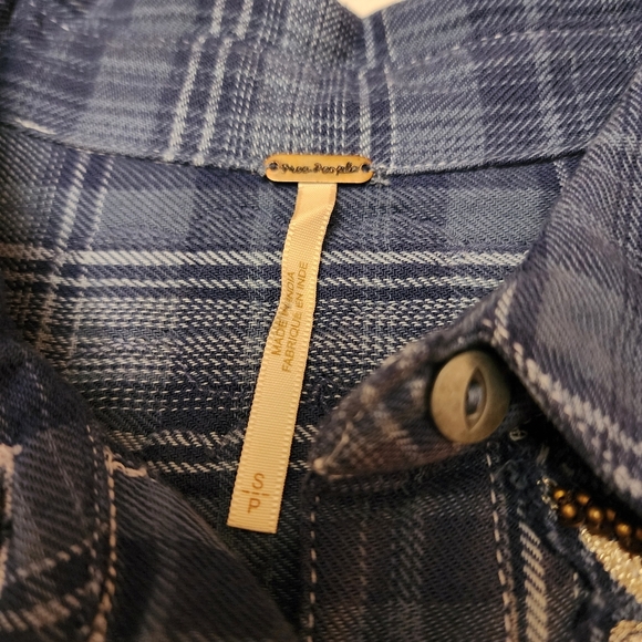 Free People Embellished Blue Plaid Buttondown Tunic Top S - Picture 15 of 16
